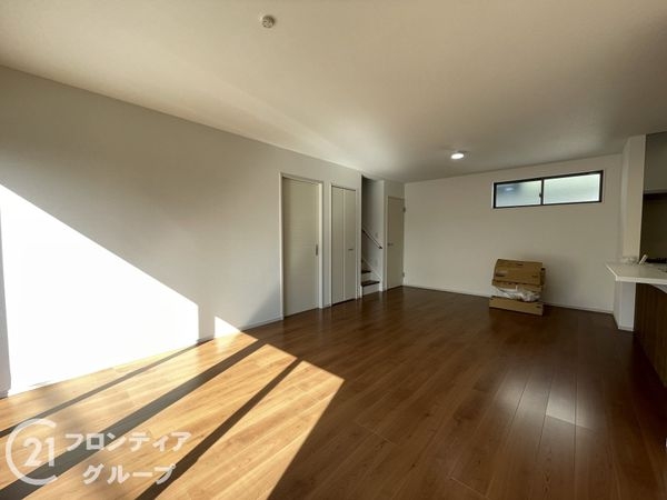 京都市南区久世大築町　新築一戸建て　２期　全４区画　４号地