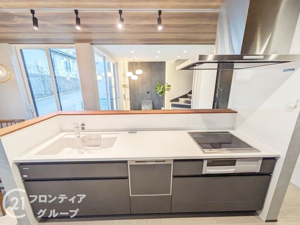 大津市大平１丁目　新築一戸建て