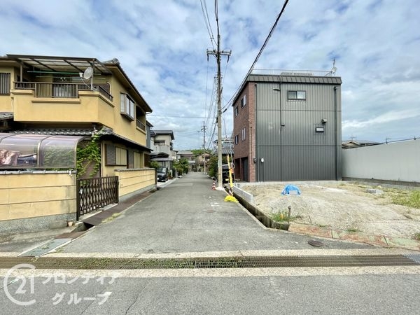 八幡市八幡科手　新築一戸建て　1期　1号棟