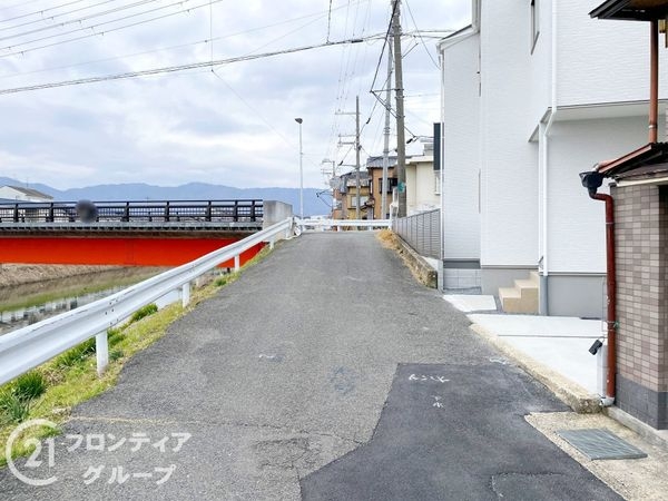 長岡京市滝ノ町１丁目　新築一戸建て　３期　２号棟