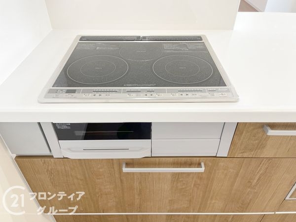 長岡京市滝ノ町１丁目　新築一戸建て　３期　２号棟