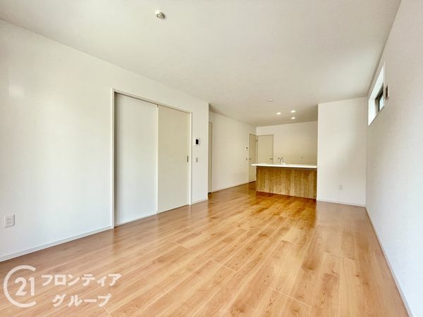 城陽市寺田宮ノ谷　新築一戸建て　２期　２号地