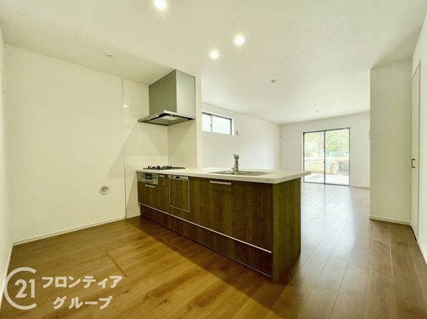 城陽市寺田宮ノ谷　新築一戸建て　２期　２号地
