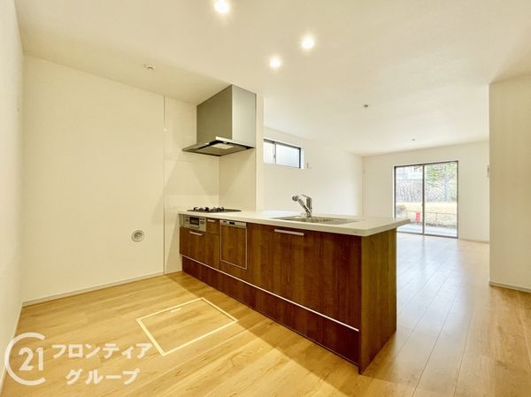 城陽市寺田宮ノ谷　新築一戸建て　２期　１号地