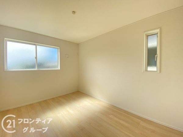 八幡市男山長沢　新築一戸建て　第２　３号棟