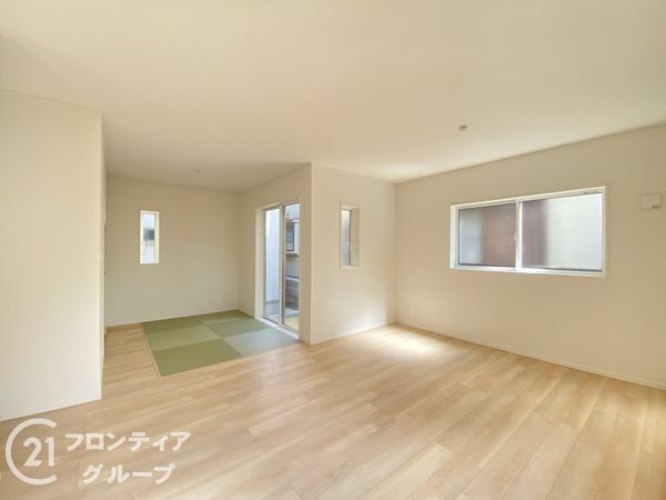 八幡市男山長沢　新築一戸建て　第２　３号棟