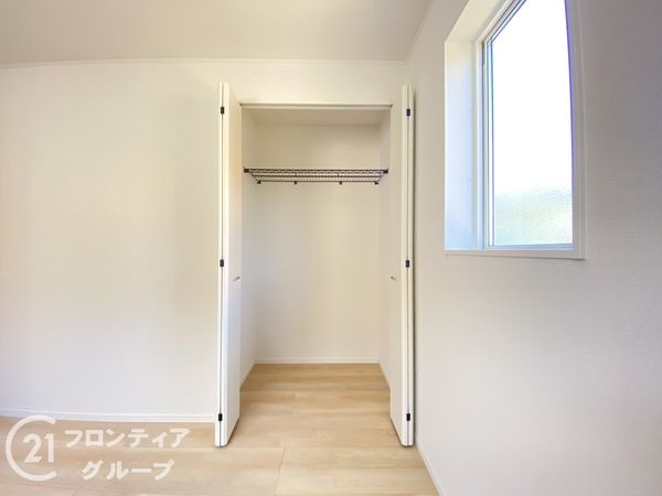 八幡市男山長沢　新築一戸建て　第２　２号棟