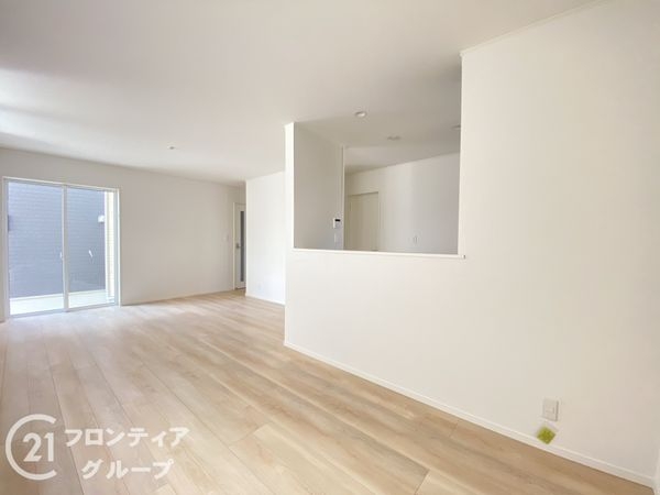 八幡市男山長沢　新築一戸建て　第２　２号棟