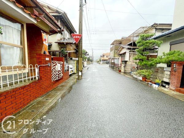 八幡市川口東扇　中古一戸建て