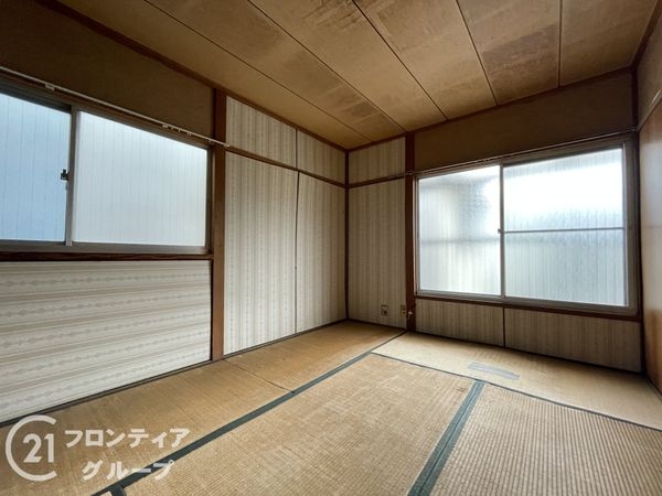 京都市山科区西野山射庭ノ上町の中古一戸建て