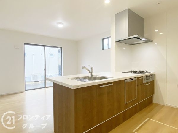 京都市伏見区桃山与五郎町　新築一戸建て　４期　１号棟