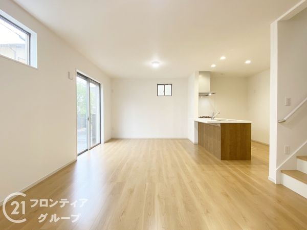 京都市伏見区桃山与五郎町　新築一戸建て　４期　１号棟