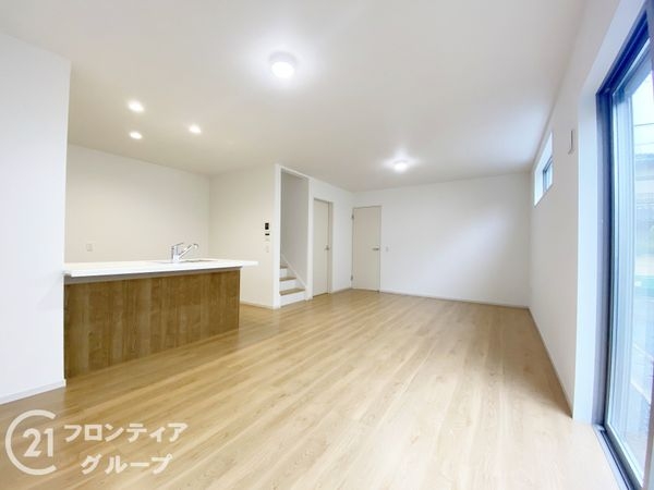 京都市伏見区桃山与五郎町　新築一戸建て　４期　１号棟