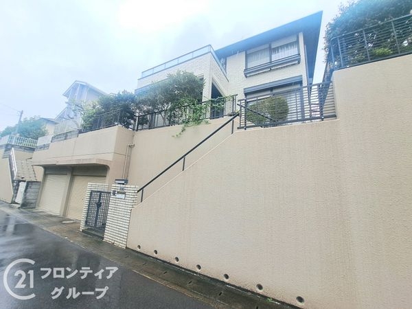 宇治市平尾台３丁目の中古一戸建て