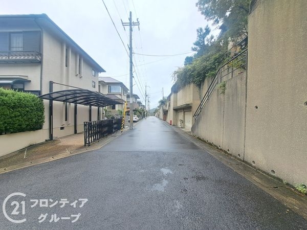 宇治市平尾台３丁目の中古一戸建て