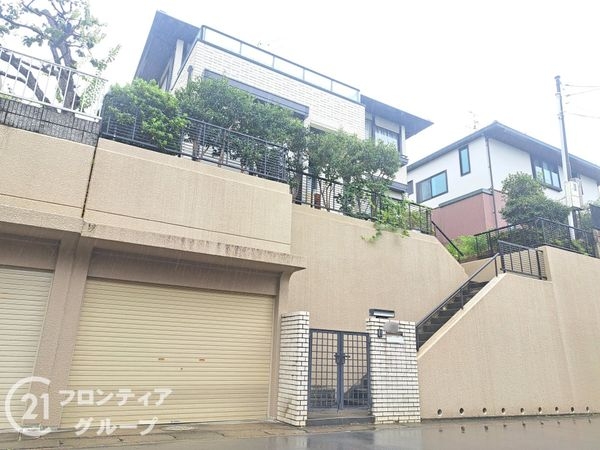 宇治市平尾台３丁目　中古一戸建て