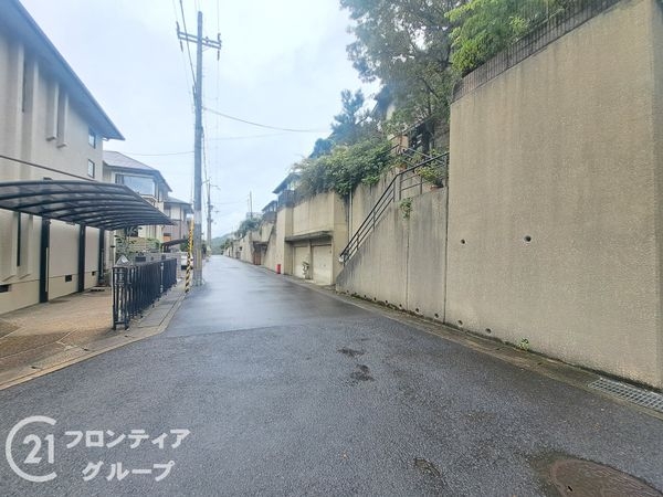 宇治市平尾台３丁目　中古一戸建て