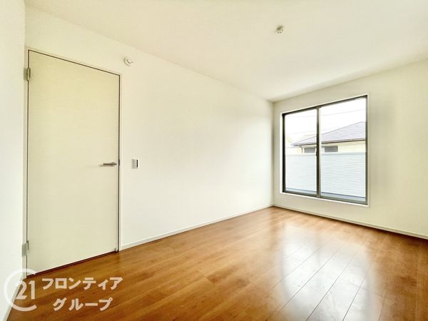 城陽市寺田尼塚　新築一戸建て　1期　2号棟