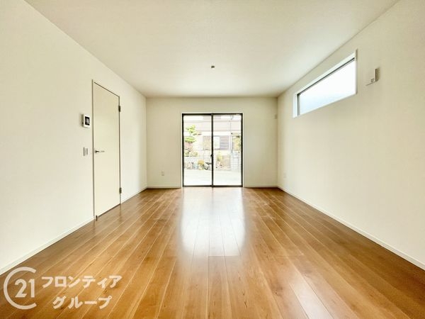 城陽市寺田尼塚　新築一戸建て　1期　2号棟