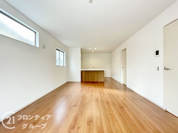 城陽市寺田尼塚　新築一戸建て　1期　2号棟