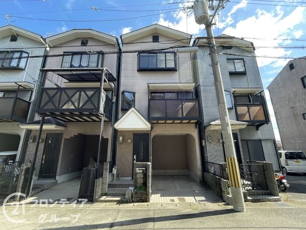 京都市伏見区羽束師志水町　中古一戸建て