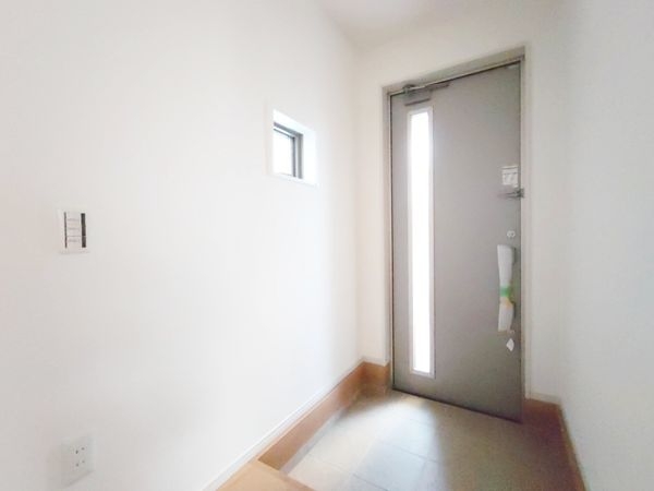 大津市滋賀里１丁目　新築一戸建て　２期　１号棟