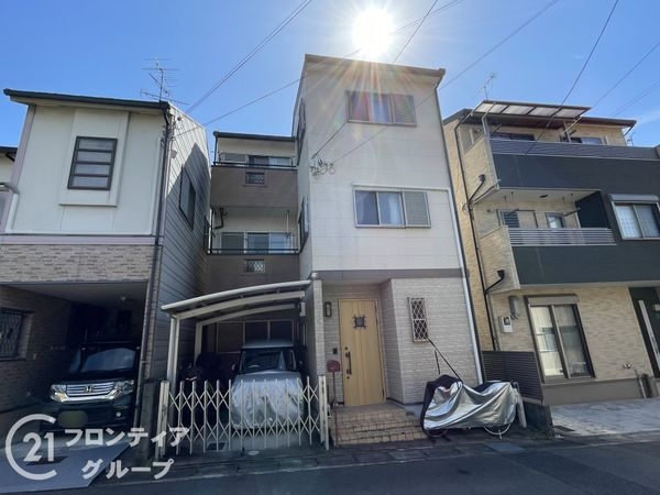 京都市伏見区羽束師鴨川町の中古一戸建て