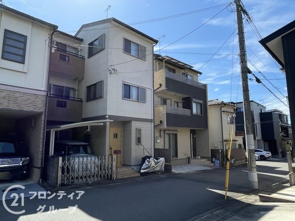 京都市伏見区羽束師鴨川町の中古一戸建て