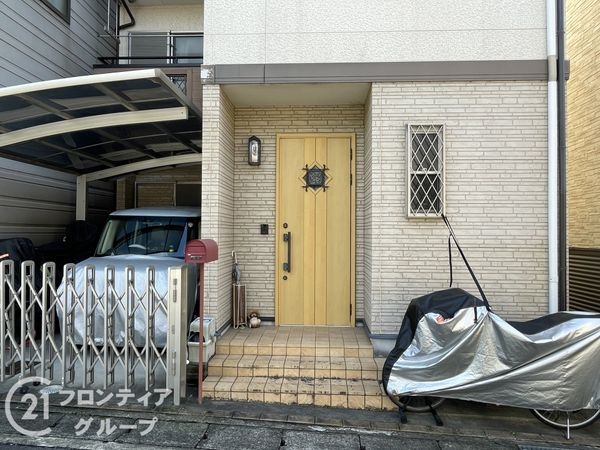 京都市伏見区羽束師鴨川町の中古一戸建て