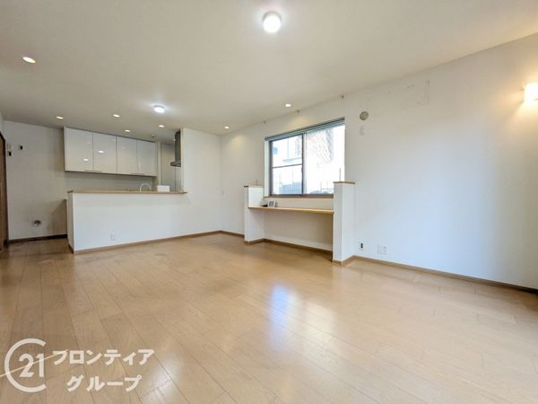 大津市仰木の里東１丁目　中古一戸建て