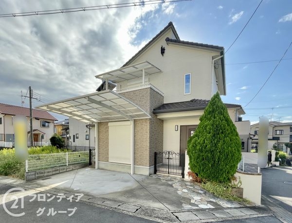 宇治市木幡南山　中古一戸建て