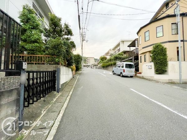 乙訓郡大山崎町字円明寺小字西法寺　中古一戸建て