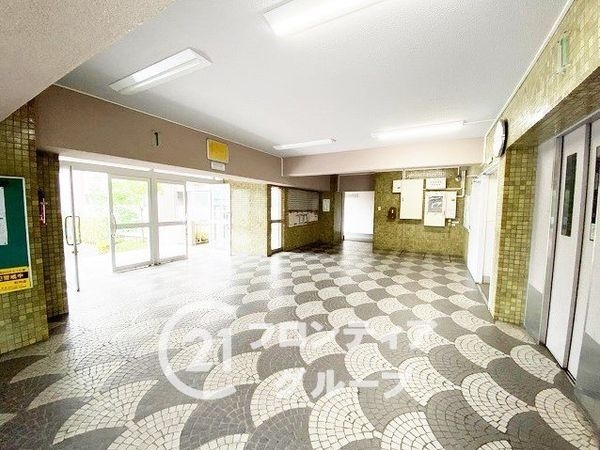 山科団地Ｂ棟　中古マンション
