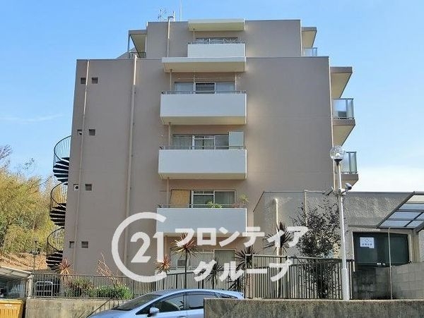 枚方ハイツ8号棟　中古マンション