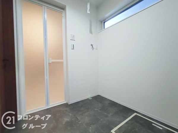 大津市大江４丁目　新築一戸建て　１号棟