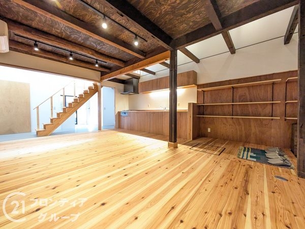 大津市尾花川の中古一戸建て