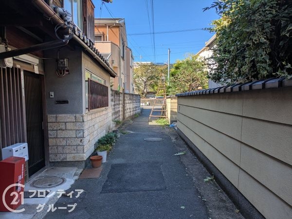 大津市尾花川の中古一戸建て