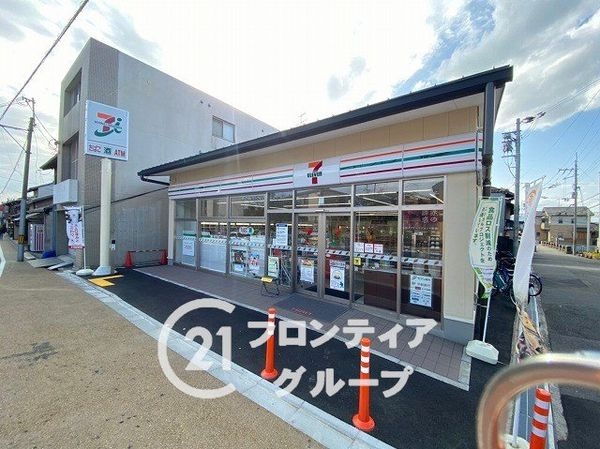 京都市伏見区深草稲荷鳥居前町の中古一戸建て(セブンイレブン伏見稲荷駅南店)