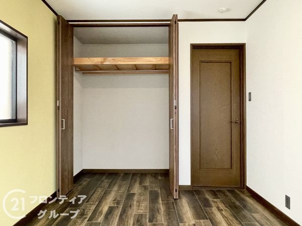 宇治市開町の中古一戸建て