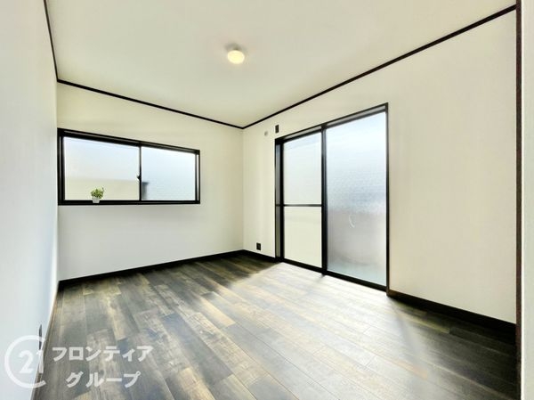 宇治市開町の中古一戸建て