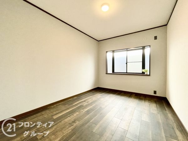 宇治市開町の中古一戸建て