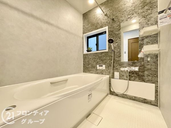 宇治市開町の中古一戸建て