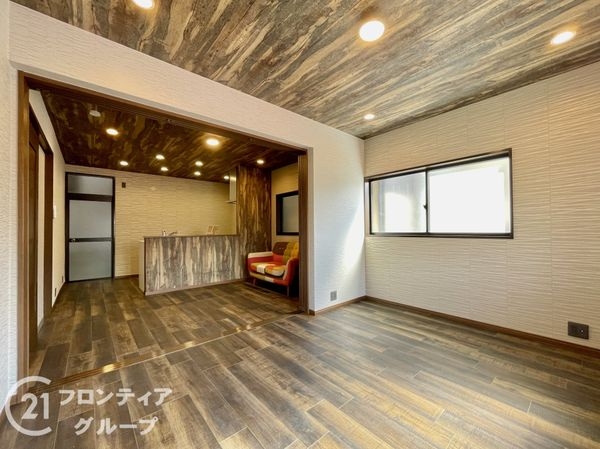 宇治市開町の中古一戸建て