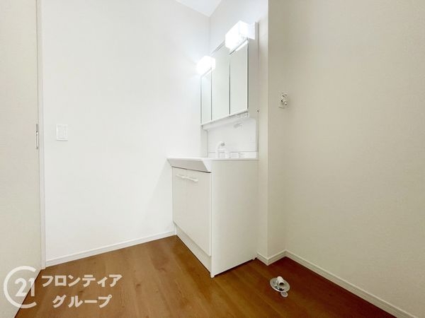 久世郡久御山町市田珠城　新築一戸建て　１期　１号棟