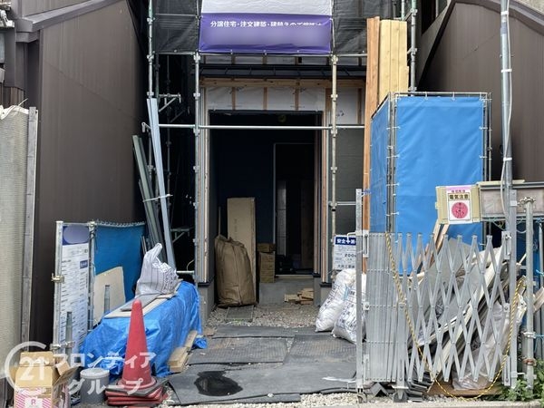 京都市伏見区両替町１１丁目　新築一戸建て