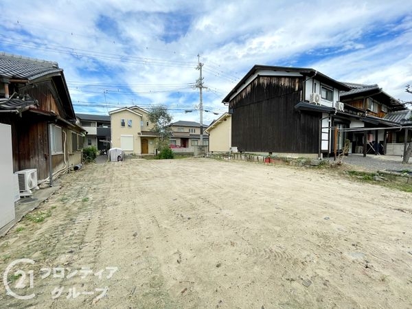 久世郡久御山町市田珠城　新築一戸建て　１期　２号棟