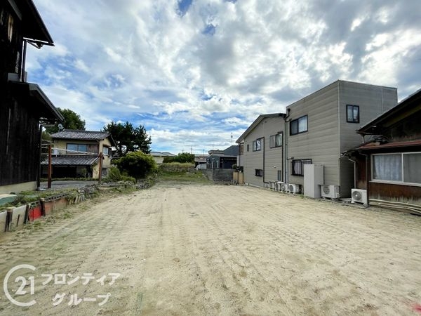 久世郡久御山町市田珠城　新築一戸建て　１期　２号棟