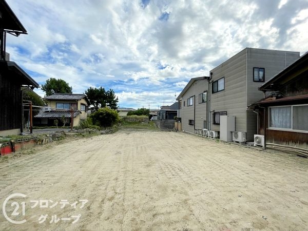 久世郡久御山町市田珠城　新築一戸建て　１期　２号棟