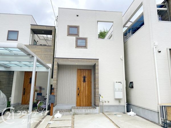 宇治市木幡御園　中古一戸建て