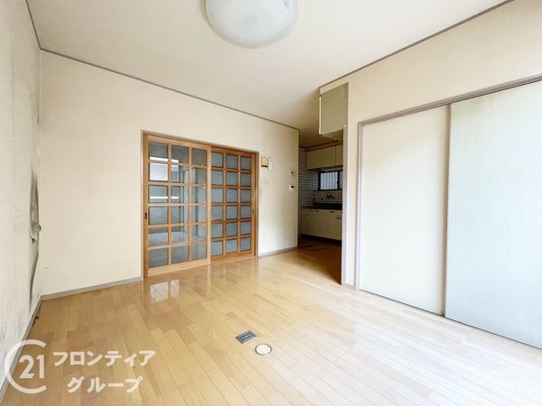 京都市山科区西野楳本町　中古一戸建て